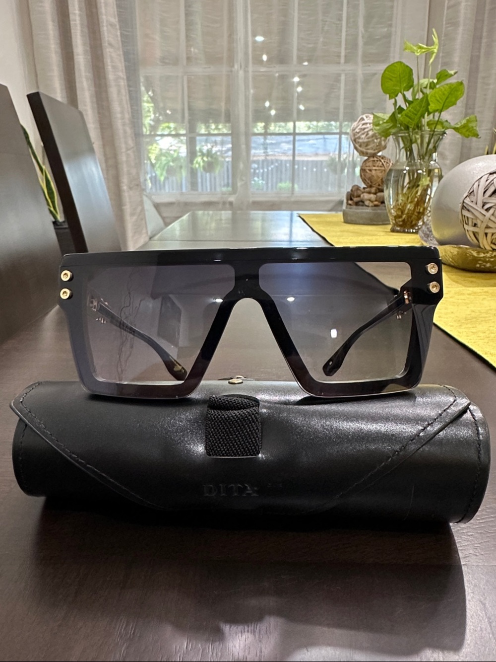 DITA Grand-XXP Black Gradient Shield Sunglasses with Gold Accents Unisex